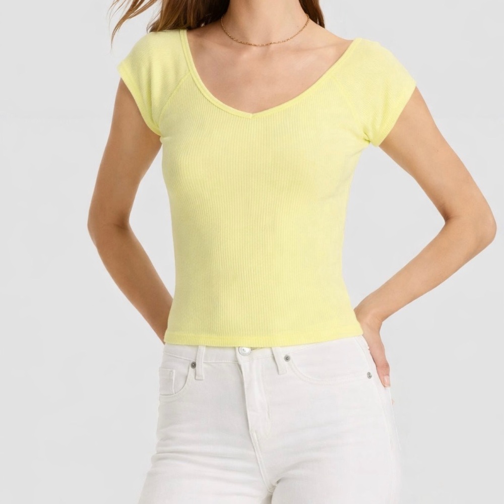 NWT Wild Fable Light Yellow Ribbed Short Sleeve Crop Top Size M